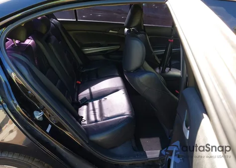 2010 Honda Accord 3.5 Ex-L from USA, damaged, VIN 1HGCP3F80AA014324